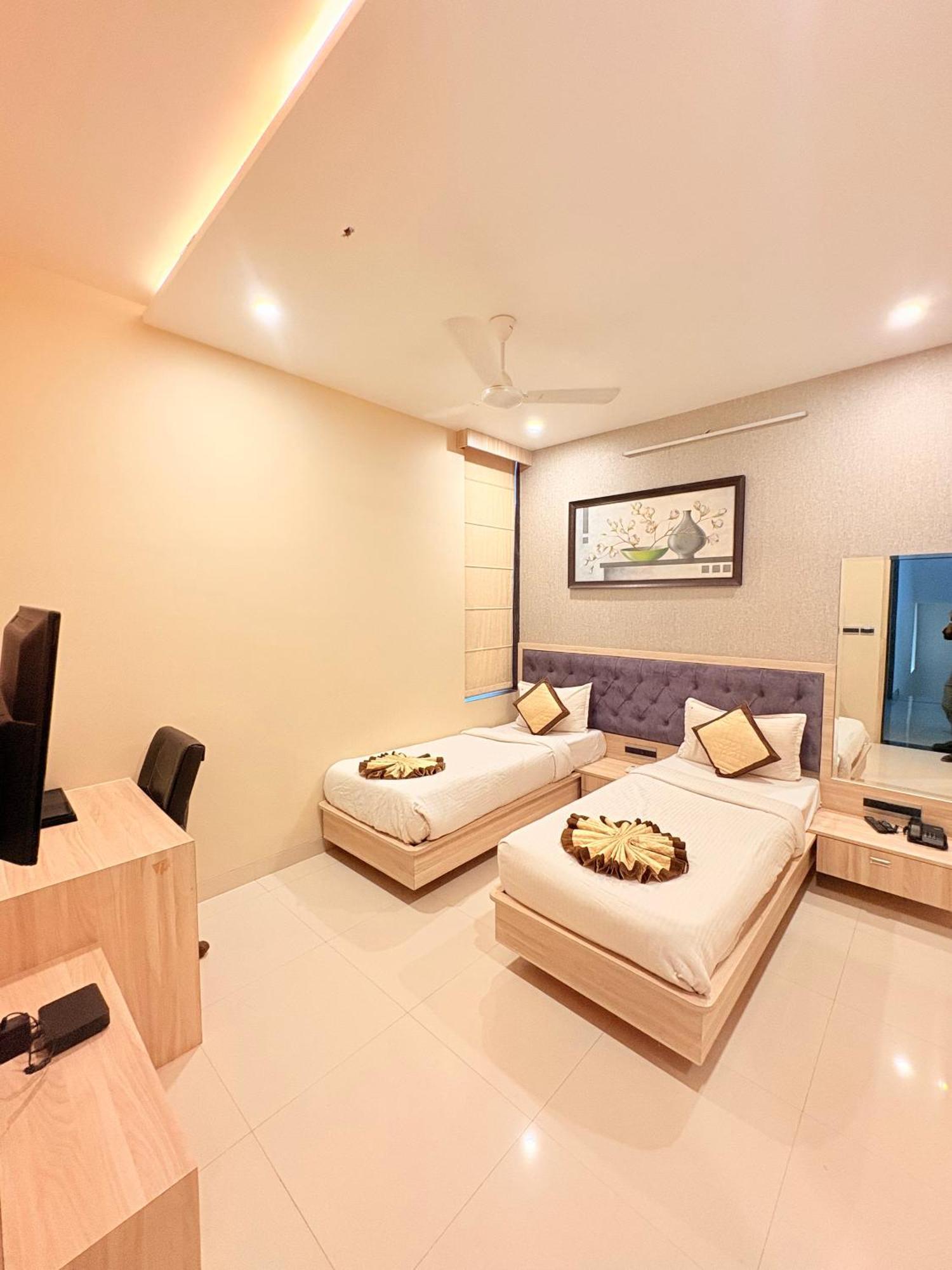 Parampara Hotels And Resorts Udaipur Exterior foto
